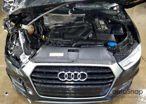 2017 Audi Q3 Premium Plus z USA, uszkodzony, nr VIN WA1HCCFS2HR014066